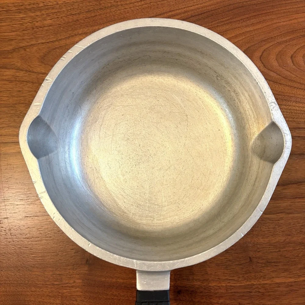 Vintage Queensware Hammered Cast Aluminum  Pot Pan with Cover